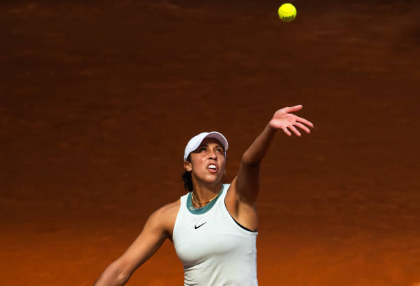 Big, tough win for Madison Keys who defeats her American compatriot Coco Gauff 7-6 (4) 4-6 6-4 to reach the quarters in #MadridOpen 13 double faults for Gauff Keys 3-2 vs Gauff and has beaten her on hard, grass and now clay #getty