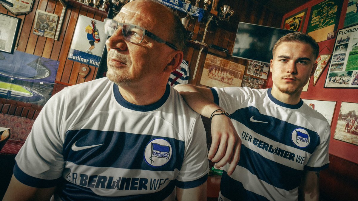 𝐁𝐚𝐜𝐤 𝐢𝐧 𝐭𝐡𝐞 '𝟗𝟎𝐬 ⏪🔥 Hertha will wear a special retro shirt on the final home matchday of the season against Kaiserslautern on 11th May 👕 #HaHoHe