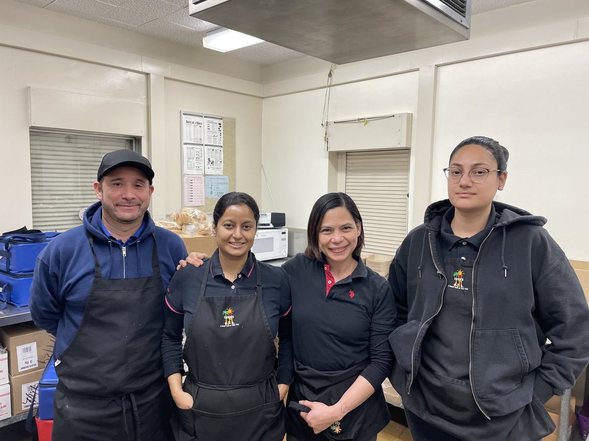 Happy School Nutrition Employee Week! We are so thankful for Mr. Raymundo, Ms. Vanessa, Ms. Rita and Ms. Mary! Our amazing cafeteria staff helps us eat healthy and prepares us for the world! Thank you for all your hard work! @LAUSDSup @LASchoolsNorth @ScottAtLAUSD @LAUSDHR