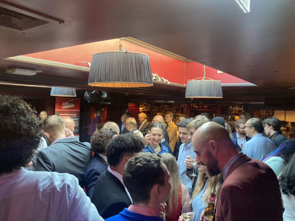 Buzzing @SME4LABOUR drinks in Soho at Ronnie Scott’s tonight!