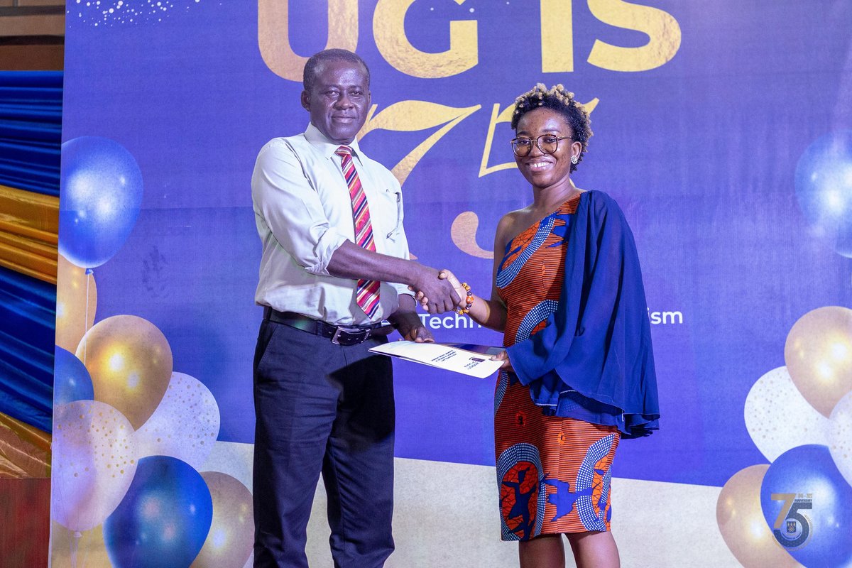 The years of dedication and hard work have not gone unnoticed. Some distinguished academic excellence award recipients from the Colleges of Basic and Applied Sciences and Health Sciences were recognised last Friday. #IntegriProcedamus #UGIS75