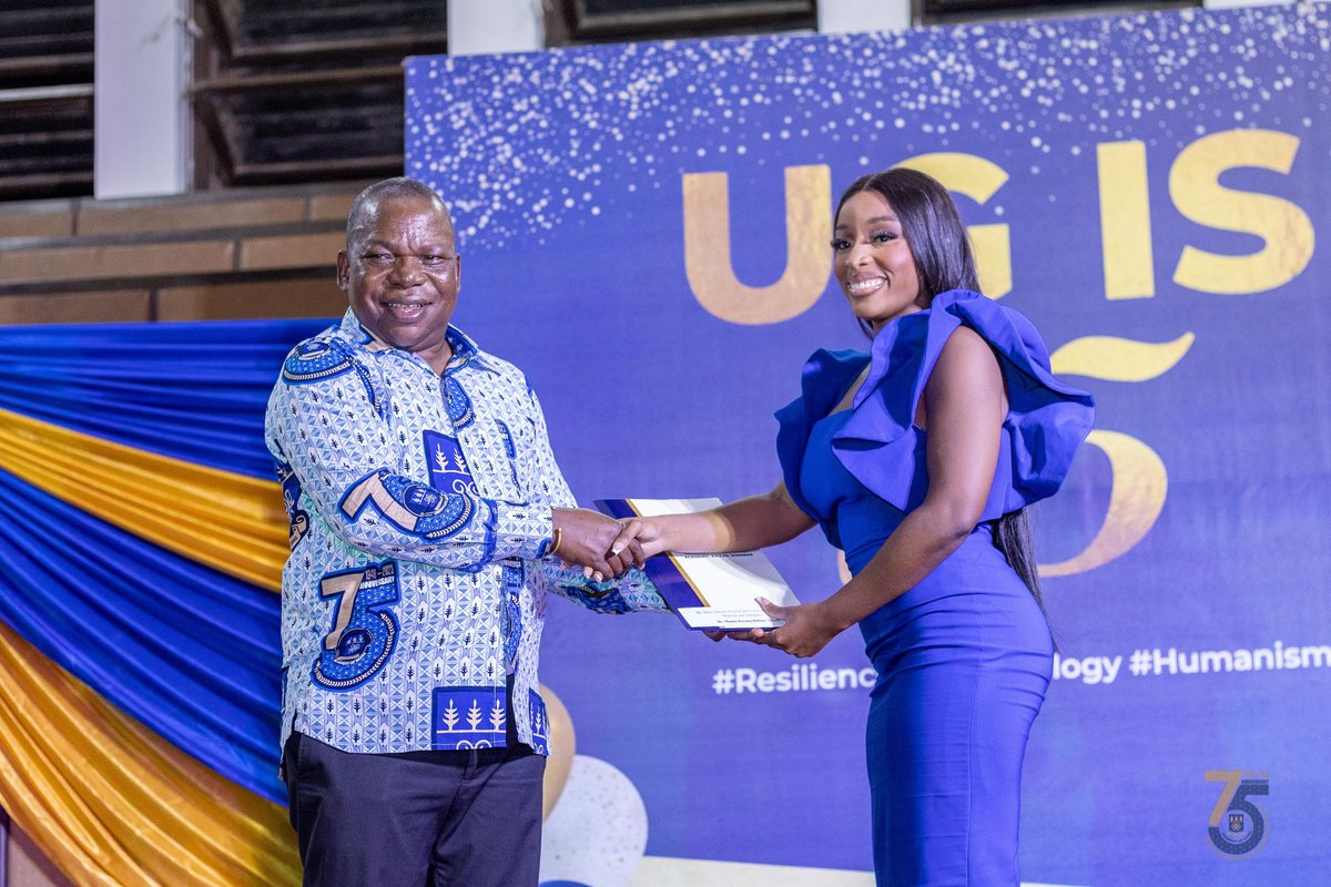 The years of dedication and hard work have not gone unnoticed. Some distinguished academic excellence award recipients from the Colleges of Basic and Applied Sciences and Health Sciences were recognised last Friday. #IntegriProcedamus #UGIS75