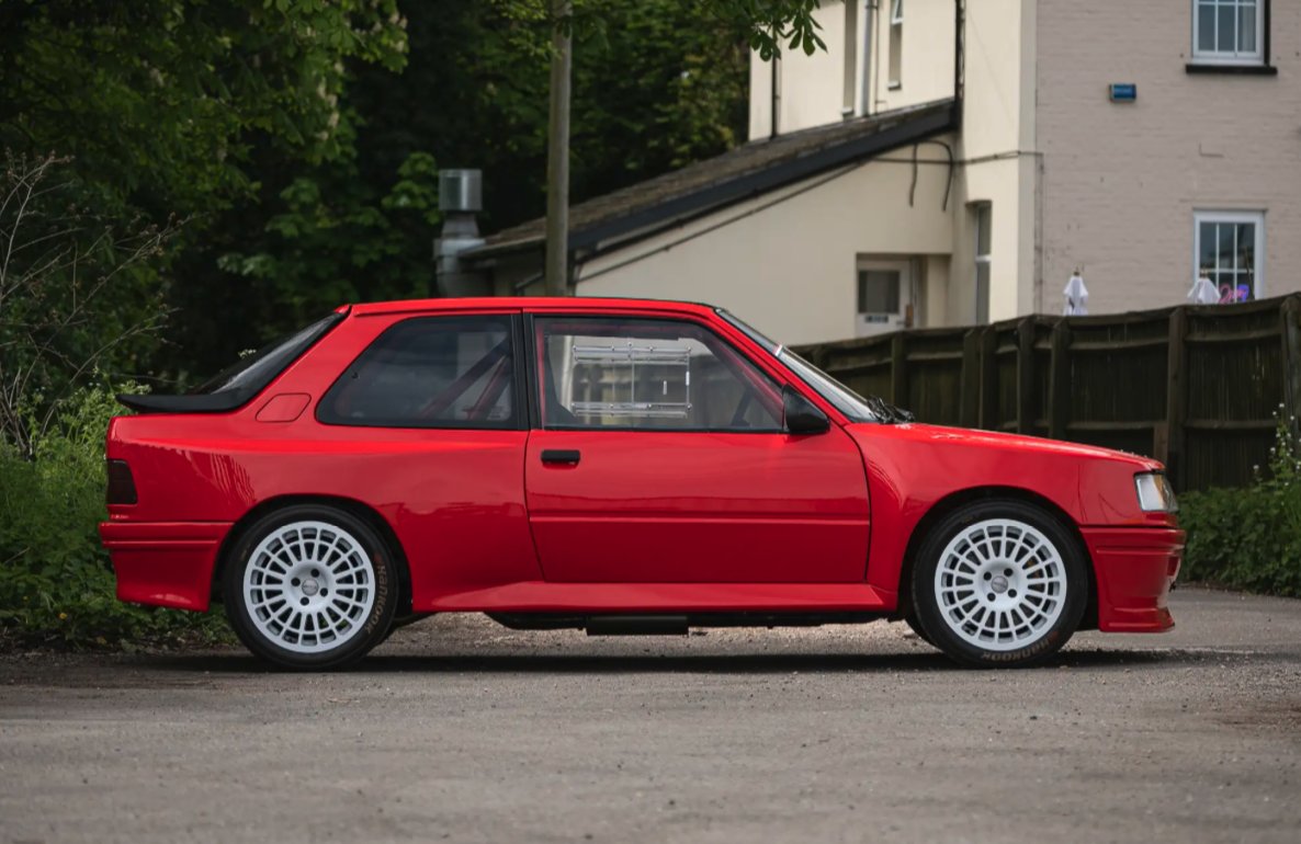 370bhp supercharged 309 GTI that's road legal and looks like it'll tear the Jeffreys off almost anything that gets in its way. Unsurprisingly, I rather love this. Thoughts? iconicauctioneers.com/1988-peugeot-3…