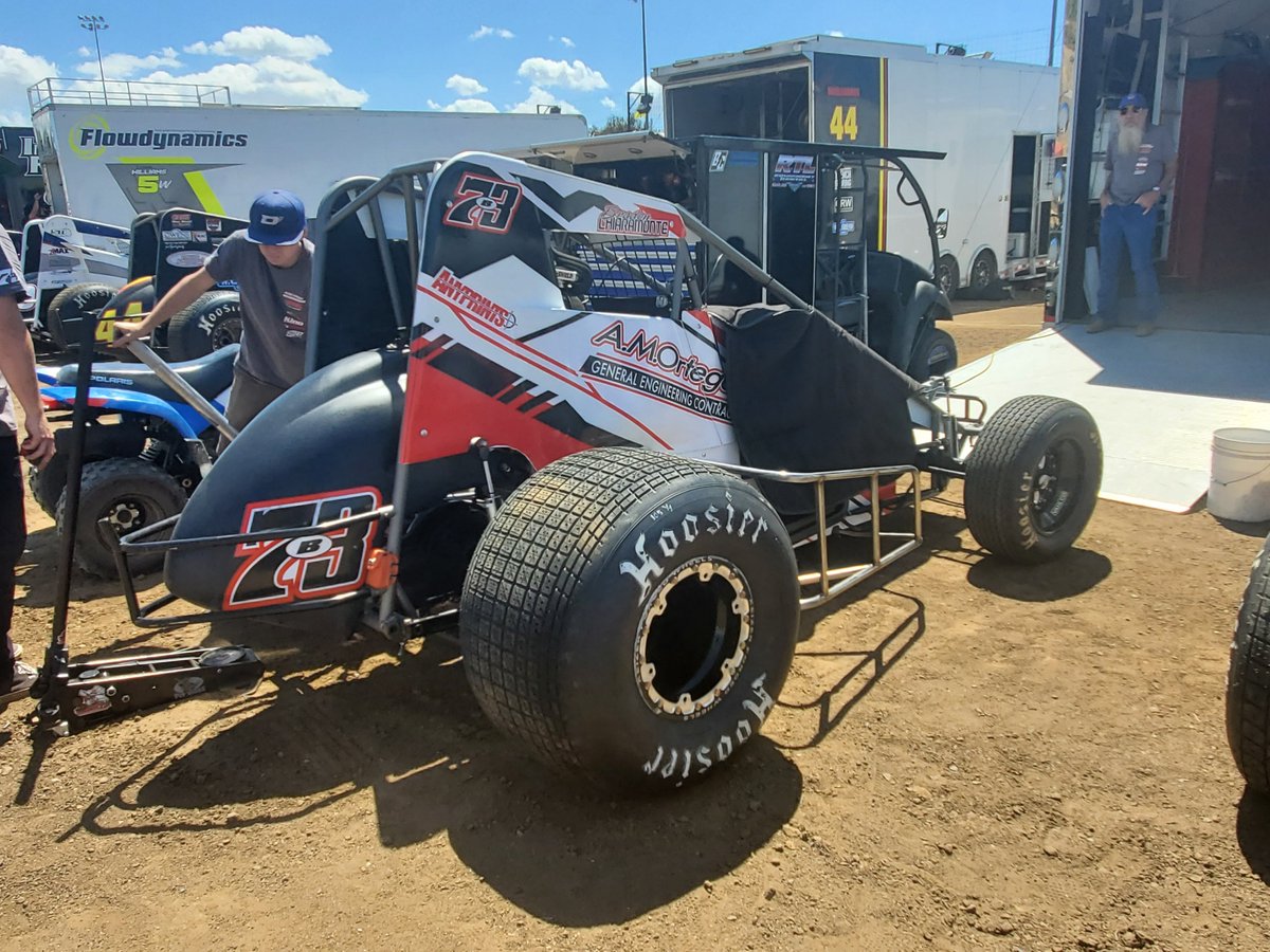 USAC_CRA's tweet photo. #73B Braden Chiaramonte
#USAC #USAC410 #usacnation #usacracing #usaccra #usacsprints #usaccrasprints #sprintcar #racing #avanti #avantiwindows #woodlandautodisplay #flowdynamics #billsjerky #wcfriendcompany #inmemoryofjimandchetgardner #factorywraps #sextonfireprotection https://t.co/mX7atuQ5nw