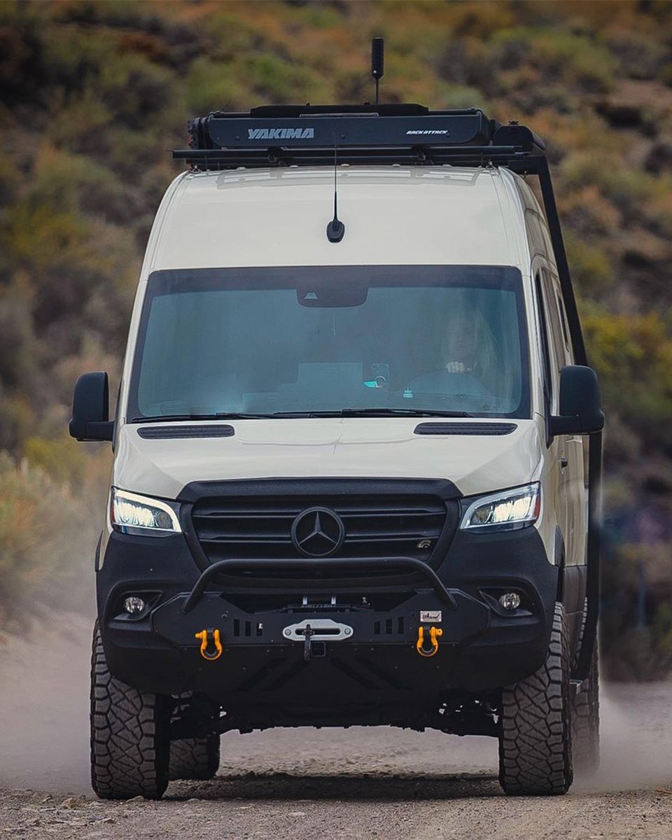 MBvansUSA's tweet photo. When Covid hit, Chris and his family decided a Sprinter Van would be the best way to make the most out of a difficult time. Thus, the Torta Machine was born!
@torta_machine
#mercedesbenzvans #sprintervans #mercedessprinter #homeiswhereyouparkit #vanlifetravels https://t.co/GZGanHzQY7
