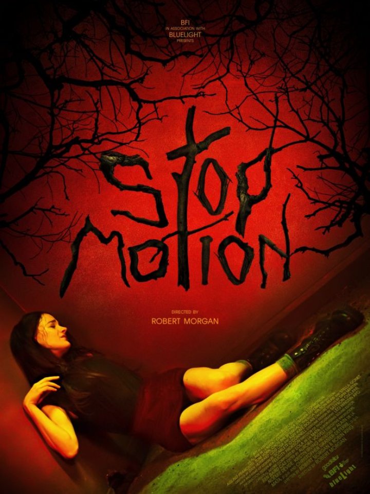 Aisling Franciosi gives another strong performance in the new horror Stopmotion. 

The film is a little uneven but when it works it's very compelling & features some excellent & creepy stopmotion sequences. 
👍🎬

#Stopmotion #HorrorMovies 
#FilmTwitter