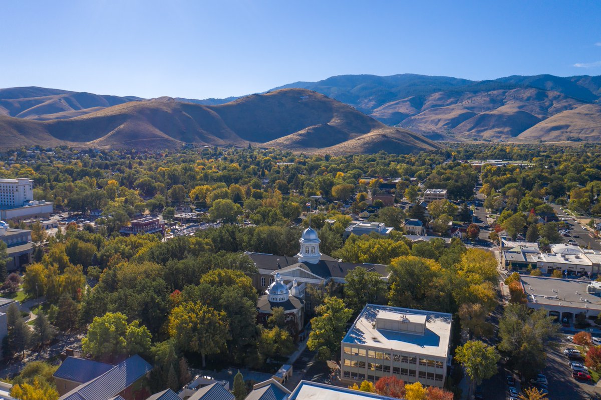 Want to make a difference? Join us as our Carson City/Storey County coordinator. You'd ensure our programs there revitalize communities and improve lives. Visit bit.ly/3xTTIvE to learn more and apply. #UNRExtension | @StoreyCounty | @CarsonCityGov | #NowHiring