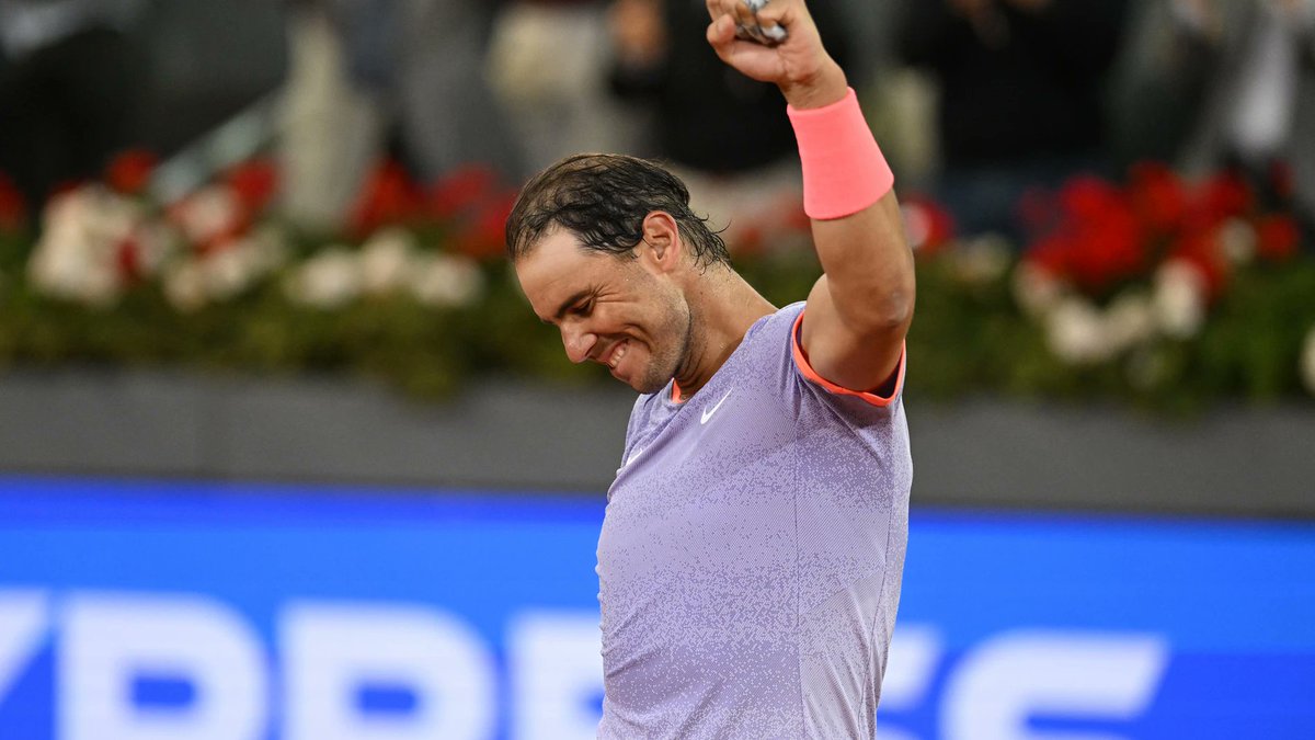 ¡NADAL VENCE A CACHIN! Rafa Nadal 🇪🇸 derrotó 6-1 6-7 6-3 a Pedro Cachin 🇦🇷 en poco más de 3 horas y la ilusión sigue en el Mutua Madrid Open. Leyenda gigante el español, que con mucha garra y buscando su mejor nivel, se llevó un duro partido. #tenis #tennis #nadal #rafanadal