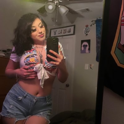 Lenyr21_'s tweet photo. #NewProfilePic https://t.co/cqVIg9PnZb