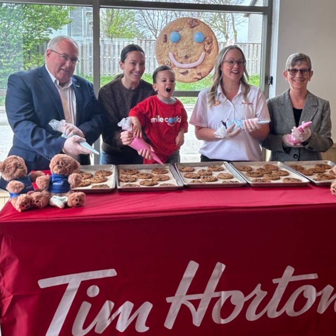 Eli is loving Smile Cookie Week! All week long, get your #SmileCookie at participating @TimHortons in London and Dorchester, and 100% of the proceeds (before taxes) support Children's Health Foundation and @CommLivLondon. Share a smile and help kids like Eli!