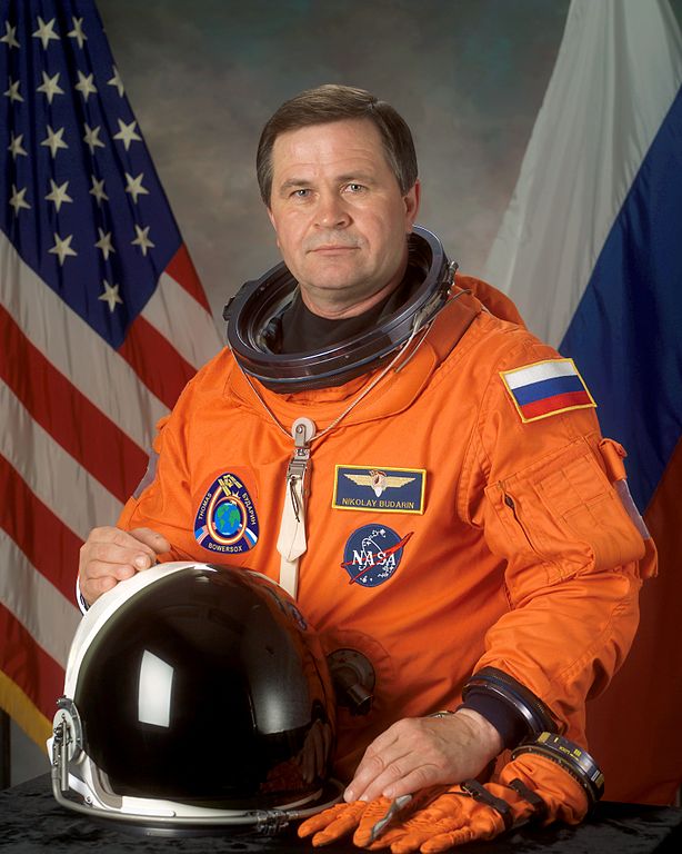 Today's cosmonaut birthday; Nikolai Budarin wikiwand.com/en/Nikolai_Bud… gctc.ru/main.php?id=10…