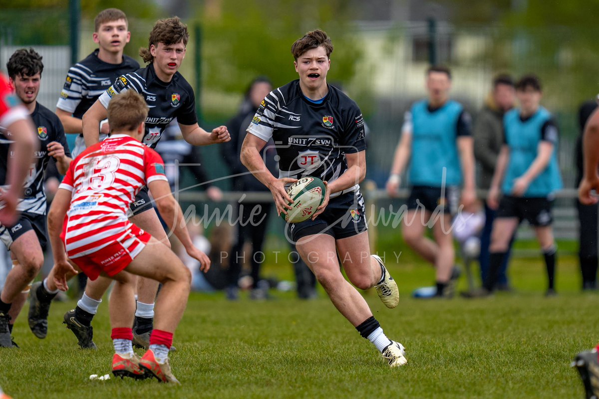 All the action from Yesterday as @FoelRfcUnder16 U16s hosted @Furnacerfc15s U16s in a semi final match. A very close game with the home side holding out to come away 14-12 winners best of luck in the final. Full Gallery📸 jamieedwardsphotos.com/gallery/foelfu…