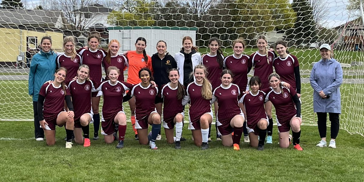 Congratulations to <a href="/RegiNotreDame/">Regiopolis-Notre Dame</a>'s senior girls soccer team for their 4-2 victory over HC at the Father Stan Memorial Game! Great work, Panthers! <a href="/RNDAthletics/">RND Athletics</a>
