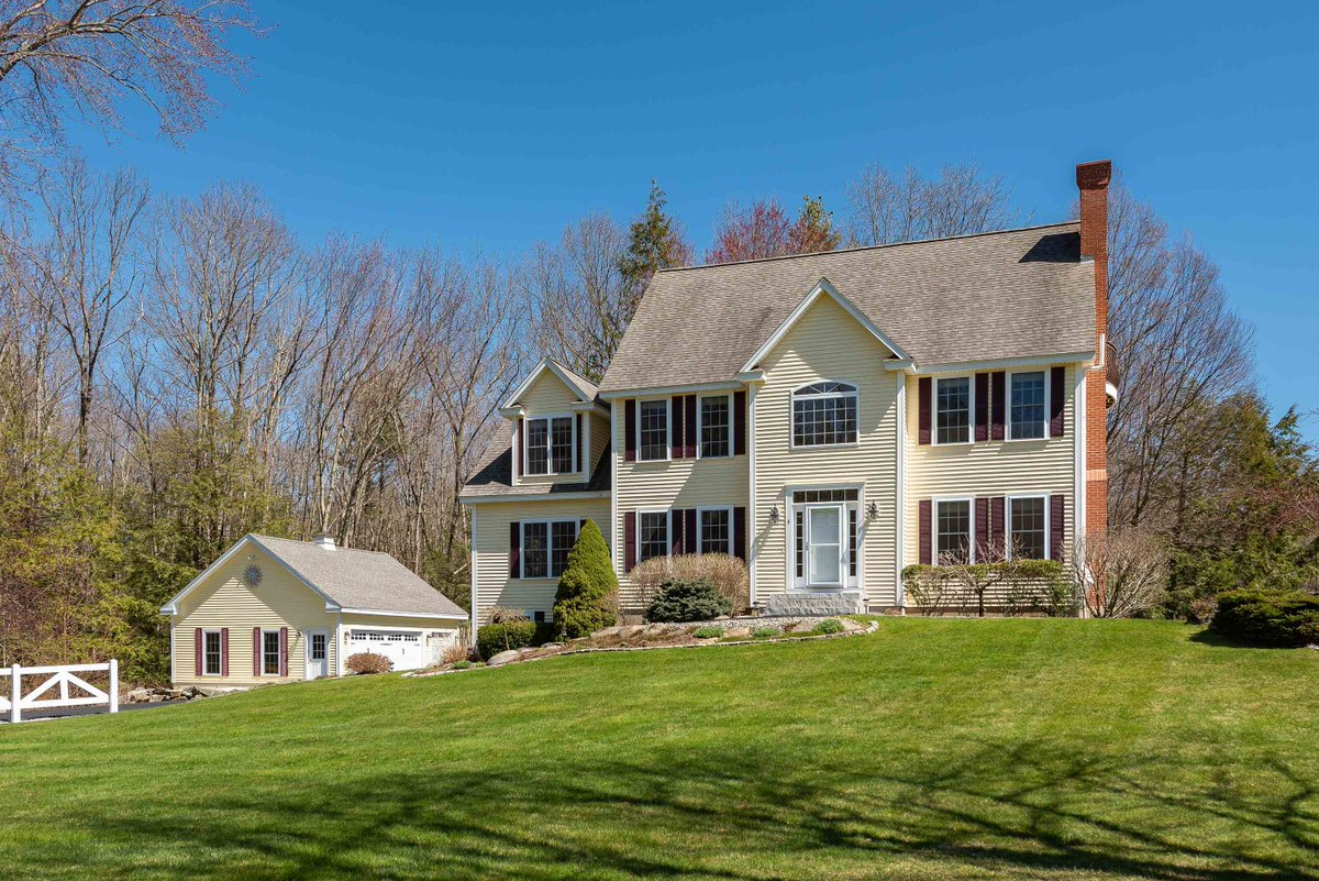 Verani Realty tweet media