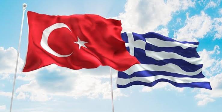 🔴 Yunanistan, Türkiye'den gelen ziyaretçiler için turist vizesi programını 5 ay daha uzatacak.