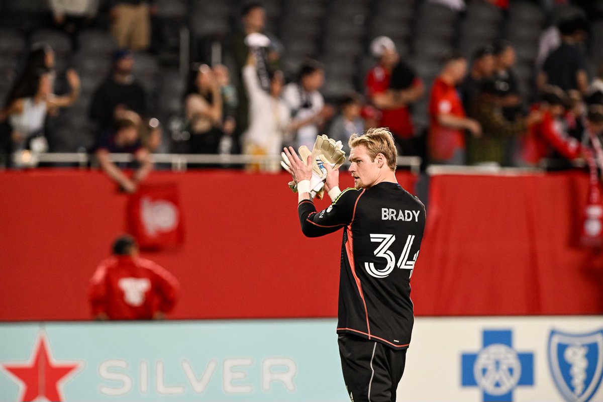 Big response from the boys on Saturday. One more step in the right direction #cf97 
#vamosfire