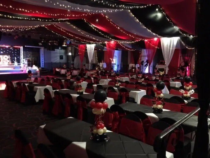 Calling all #Warwickshire event planners! If you're planning #weddings or #birthdayparties, give us a shout if you need help decorating your venues. 🎈🎊 #Events #VenueIdeas #LoveLeam #Leamington #Warwick #PartyIdeas #EventPlanning #Coventry #Rugby