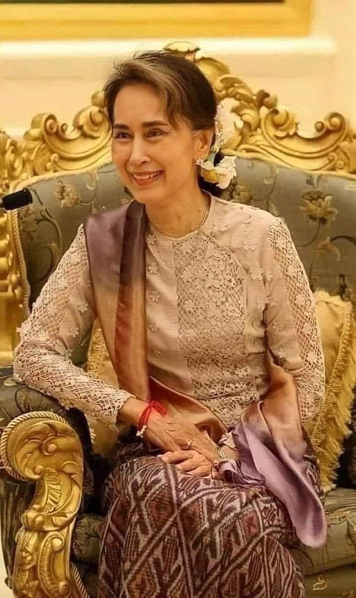 We love our beloved People Leader, Daw Aung San Suu Kyi ♥️
Miss you 
Be free 🙏