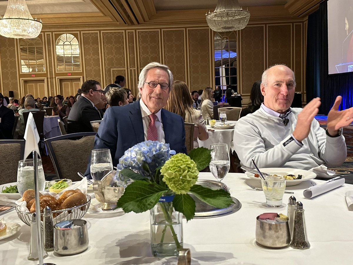 Great to join friends @ken_moonman @ATT CEO John Stankey , Lisa Sherrod, @Polsinelli @AECOM @dallasschools and many others @NDCC 70th annual meeting👍