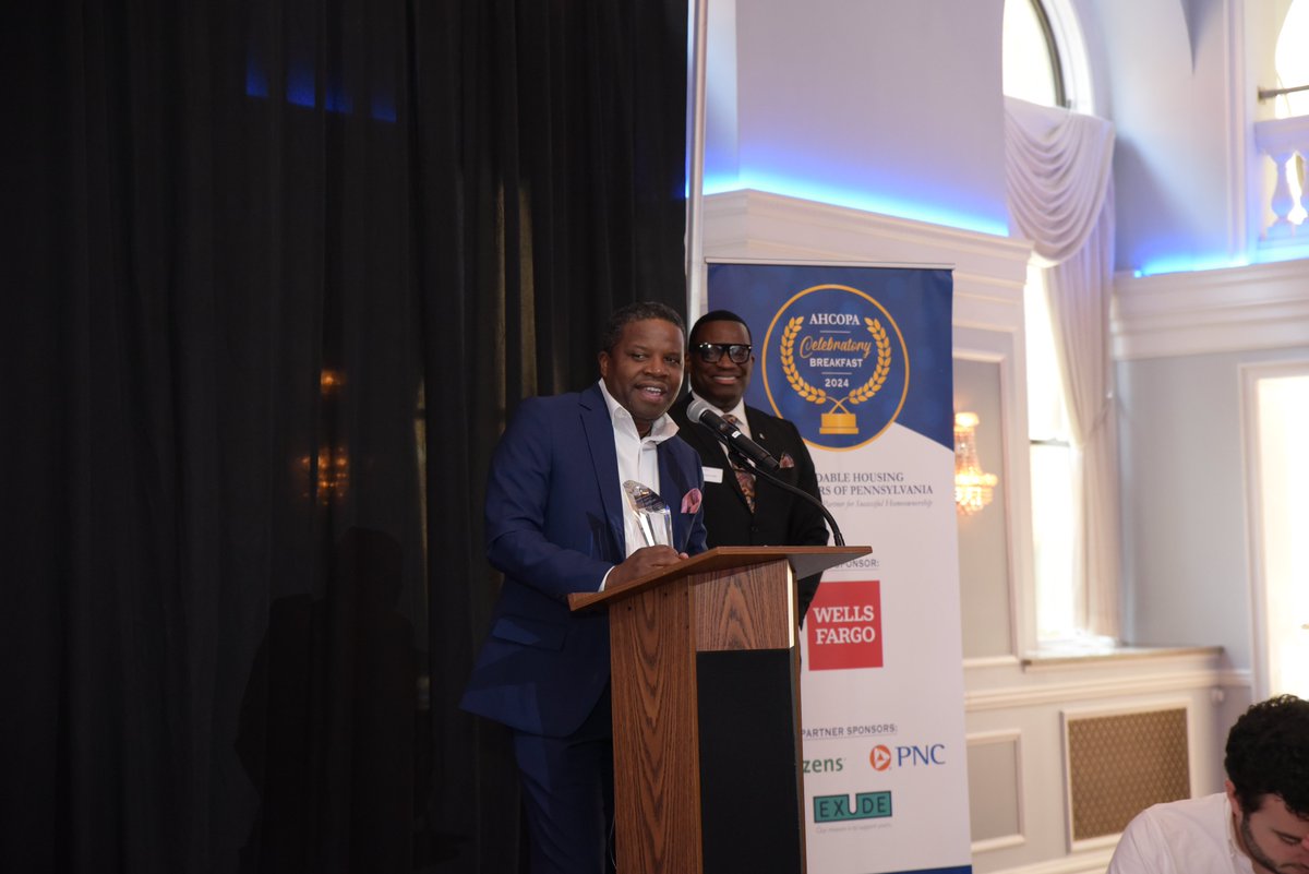 Thank you to everyone who came to our Celebratory Breakfast on Friday! We had a wonderful time, and it was a meaningful experience to come together with our many community partners. A special thank you to our awardees: @CLSphila , @CouncilmemberJG , @UnivestCorp and @WellsFargo!