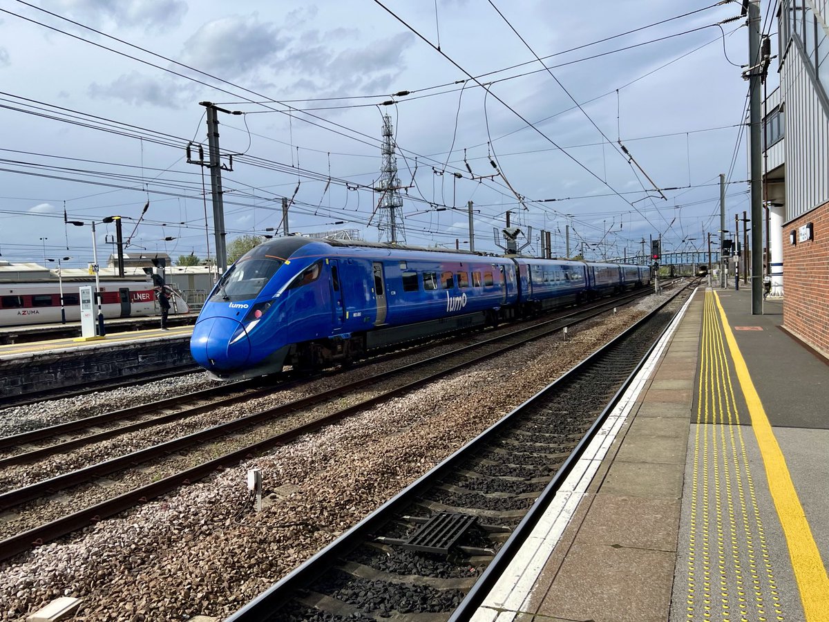 Been a fab afternoon in #Doncaster, ⁦@GC_Rail⁩ ⁦@LNER⁩ ⁦@Hull_Trains⁩ ⁦@LumoTravel⁩ 29/4/24