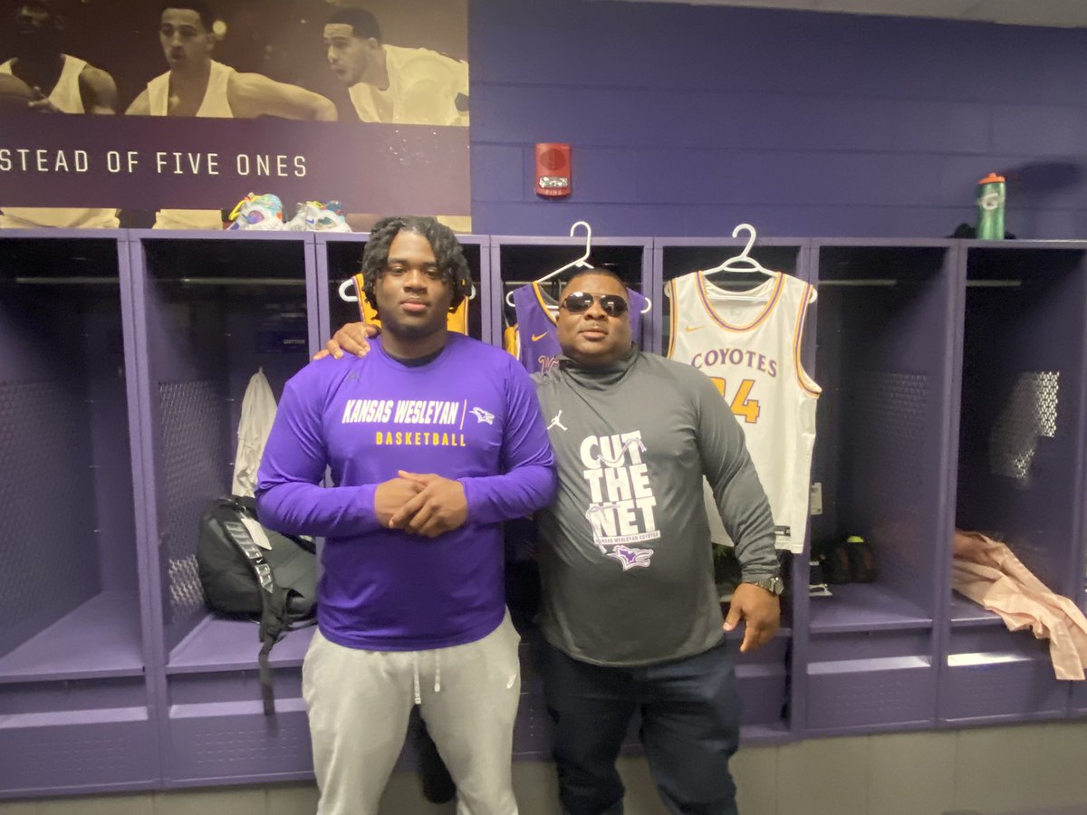Jayvian Johnson Jr (@jayvianjr) on Twitter photo Thanks for having me here on the official visit I had an amazing time! 💛💜 <a href="/KWUMBB/">Coyote Basketball</a> <a href="/jagandaughters/">Jagan Daughters</a> Thanks for having me here on the official visit I had an amazing time! 💛💜 <a href="/KWUMBB/">Coyote Basketball</a> <a href="/jagandaughters/">Jagan Daughters</a>