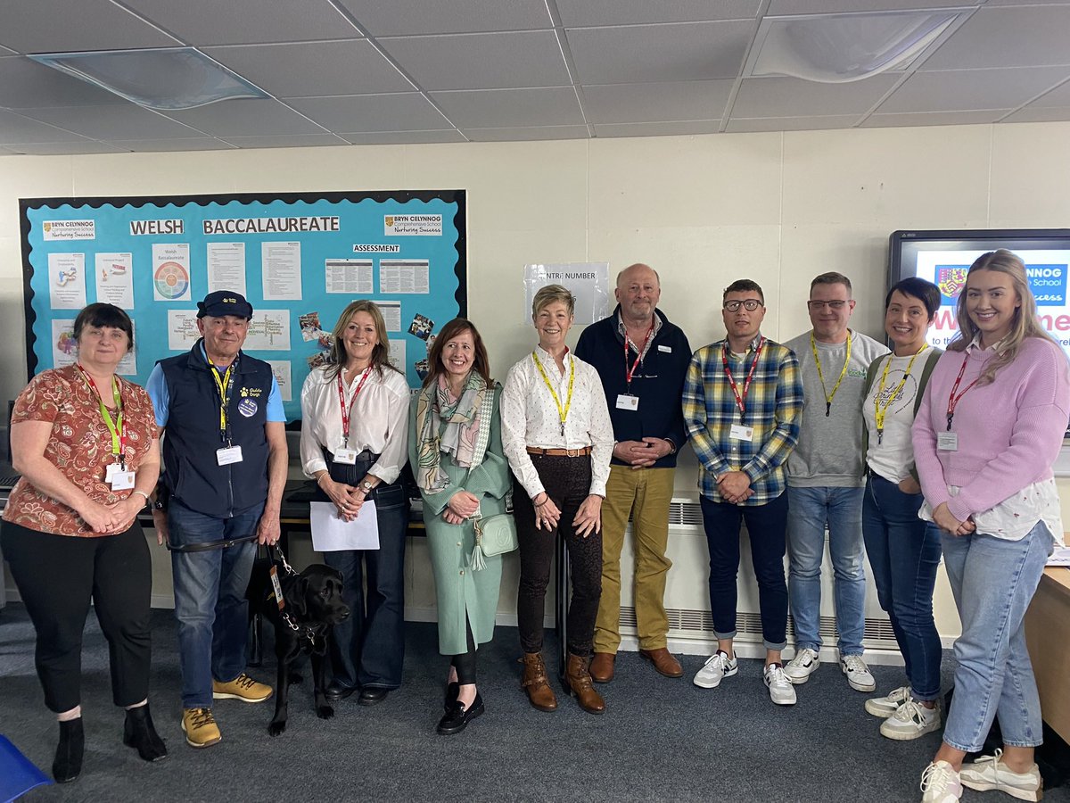 BrynWBQ's tweet photo. What an incredible final @FirstGiveUK Our students delivered confident pitches advocating their chosen charities. Well done Year 8, I am so proud of you all☺️ @mndassoc @dontjustsayit_ @EmmausSW @AsdRainbows @tyhafan @RMcD_Hoeve @sirgarethedward @ElyTaff @GuideDogsCymru https://t.co/RsATWv5lMc