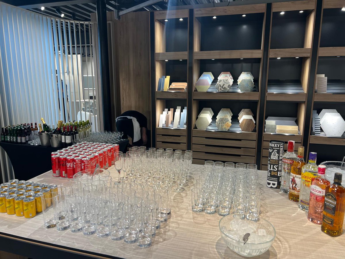 ExSite's tweet image. VIP Launch Preview event all ready to kick off - so stop in if you’re passing the Six Crossroads Roundabout on your way home
#viplaunch #launchevent #launch #event #launchparty #storelaunch #brandlaunch #corporateevents #corporateeventstyling #vip #corporateparty