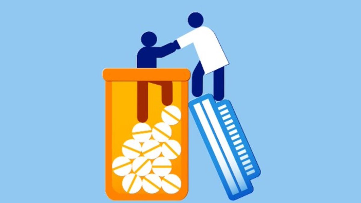 umnmedschool's tweet photo. "Our work to reduce treatment barriers, integrate addiction medicine services into primary care and challenge stigmatizing beliefs is critical to mitigate the ongoing opioid overdose crisis,” said Robert Levy, MD.

Read about improving OUD care: https://t.co/z6G6zBTR5X. https://t.co/dgvtVFC3OM