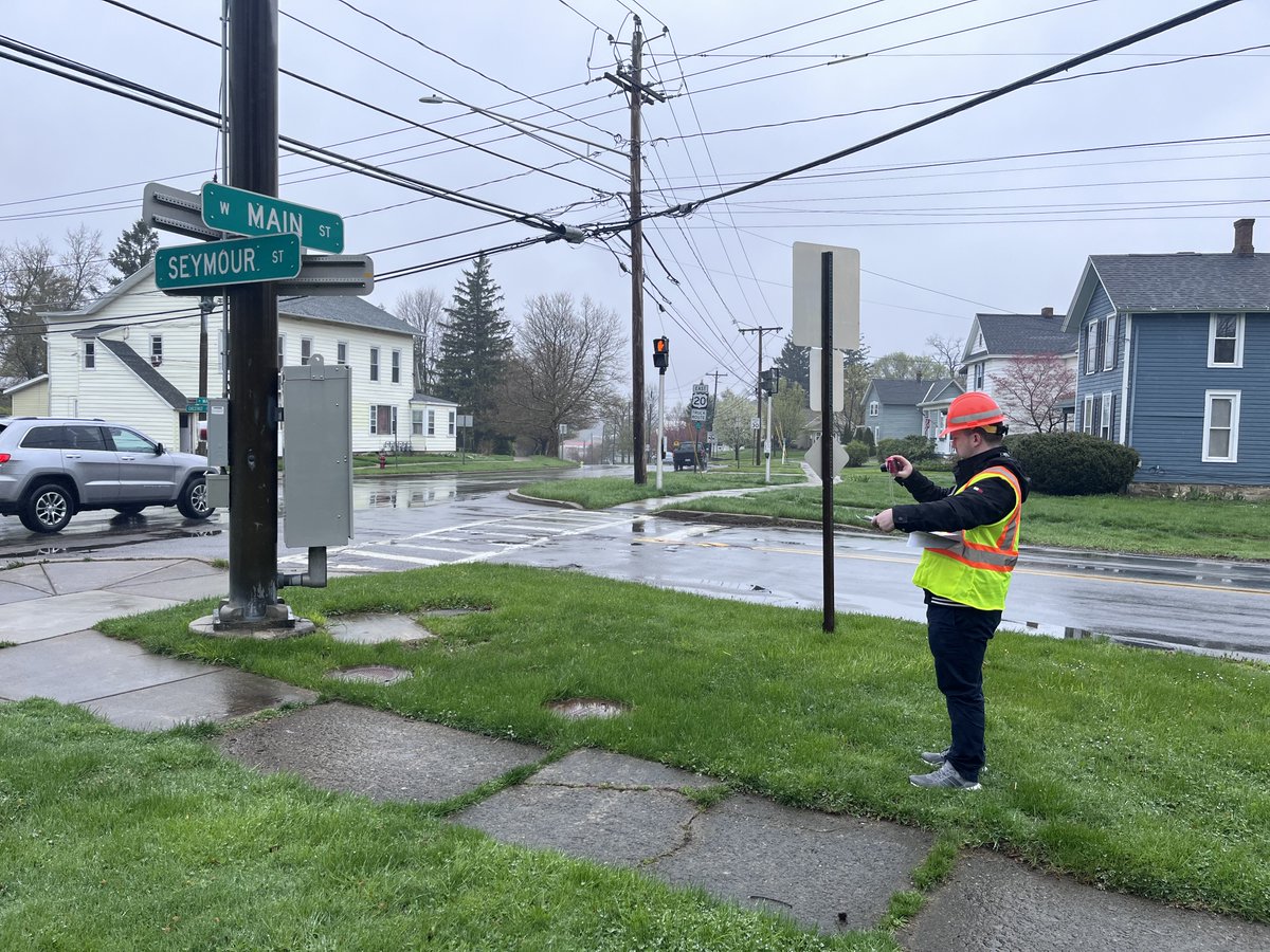 Staff from our Office of Right of Way was recently in the Village of Fredonia meeting with property owners and completing appraisal inspections for a future project.