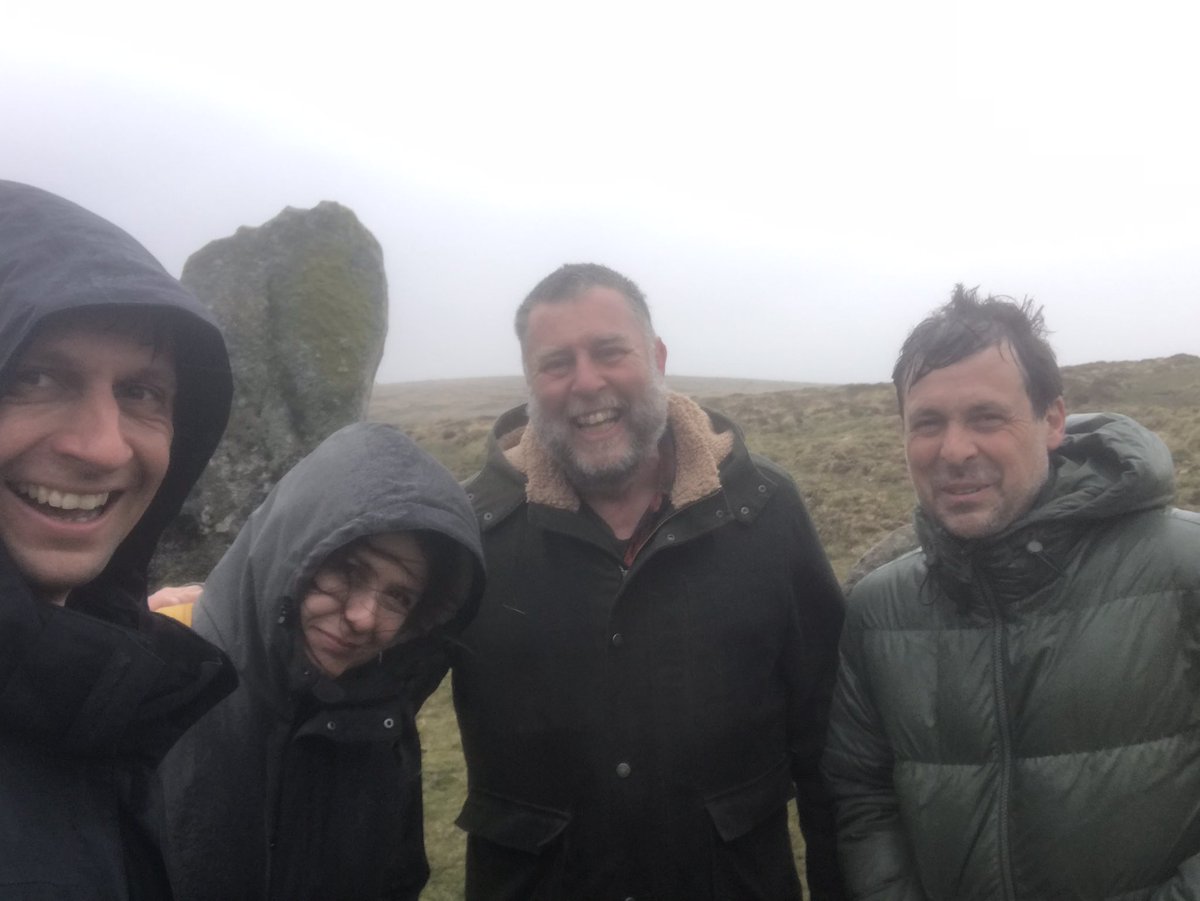 A typically torrential April walk on Dartmoor this afternoon discussing commons, moorland history & environmental politics with Dartmoor historian @Scorhill (Matt Kelly), @TonyDartmoor & @LisaSchneidau… and yes given Matt’s twitter handle we had to visit Scorhill stone circle!