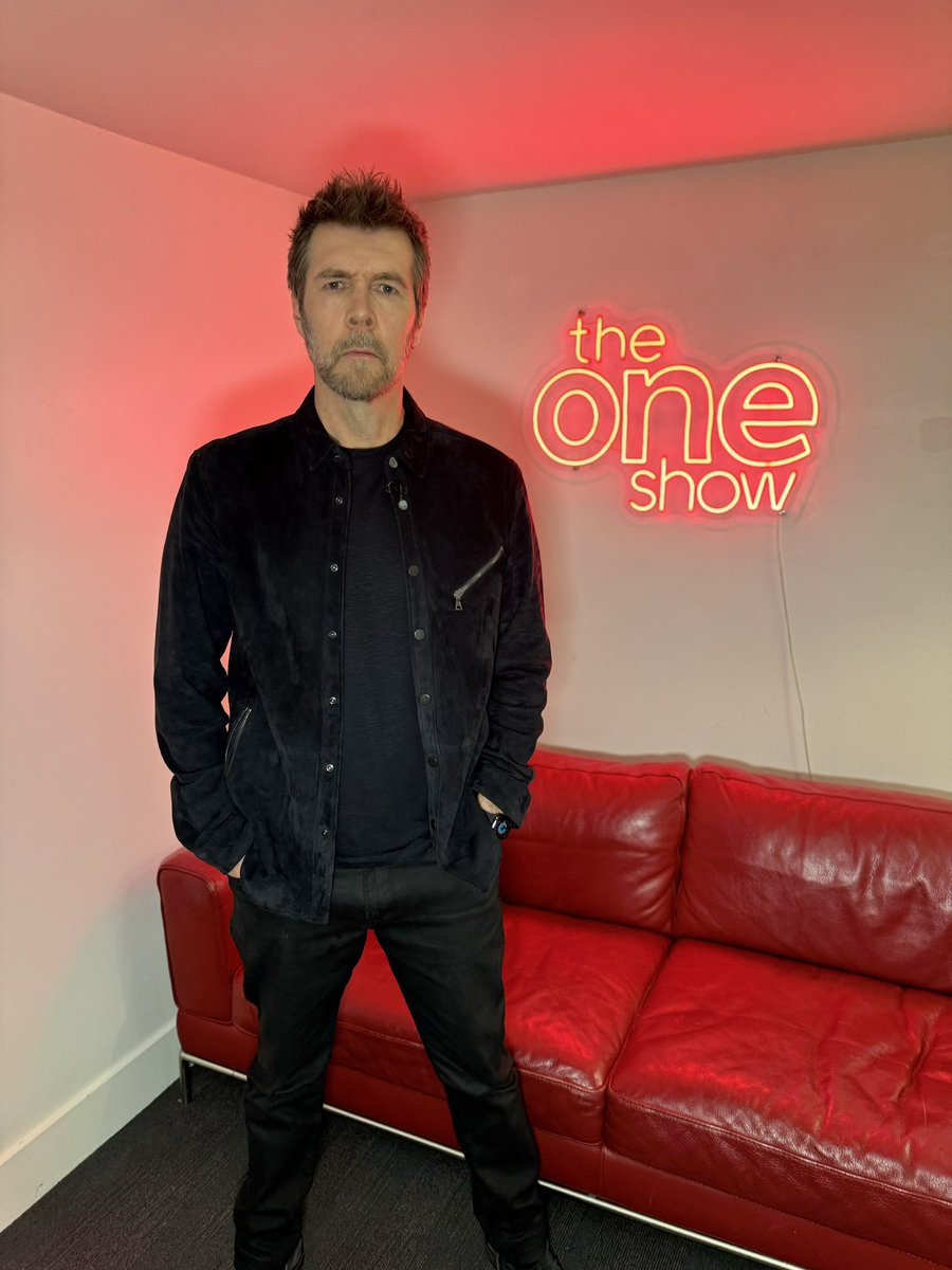 Rhod Gilbert is ready to tell us all about his new comedy tour and the second series of #GrowingPains 🙌

Catch him live on #TheOneShow 👉 bbc.in/4dh2lk0