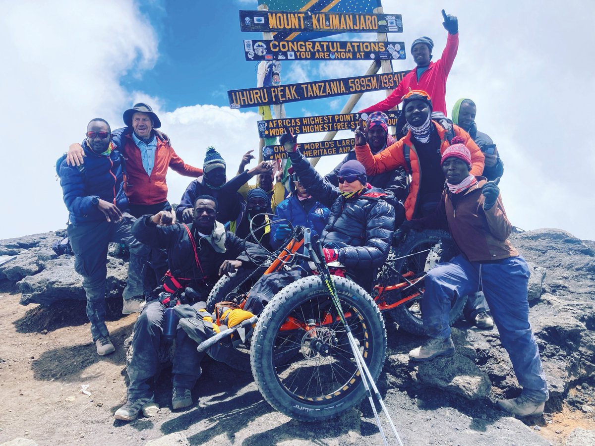 Conquer Kilimanjaro on wheels! 🏔️ Meet Karen Darke, the epitome of courage, as she hand-cycles through breath-taking landscapes. 🚵‍♂️ From lush rainforests to rugged terrain, every pedal embodies triumph over adversity. Read Karen's inspiring journey here: cyclinguk.org/great-rides-ha…