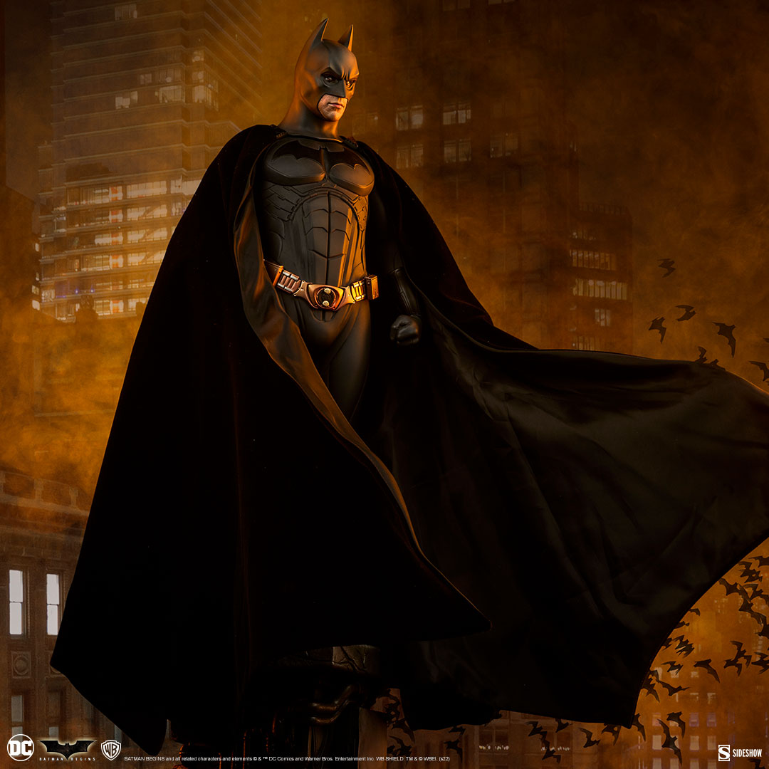 side.show/6zp7w Save 15% on the Batman Premium Format™ Figure by Sideshow. Act fast, this discount ends at 9 AM PT on 4/30! #DC #Batman #BruceWayne
