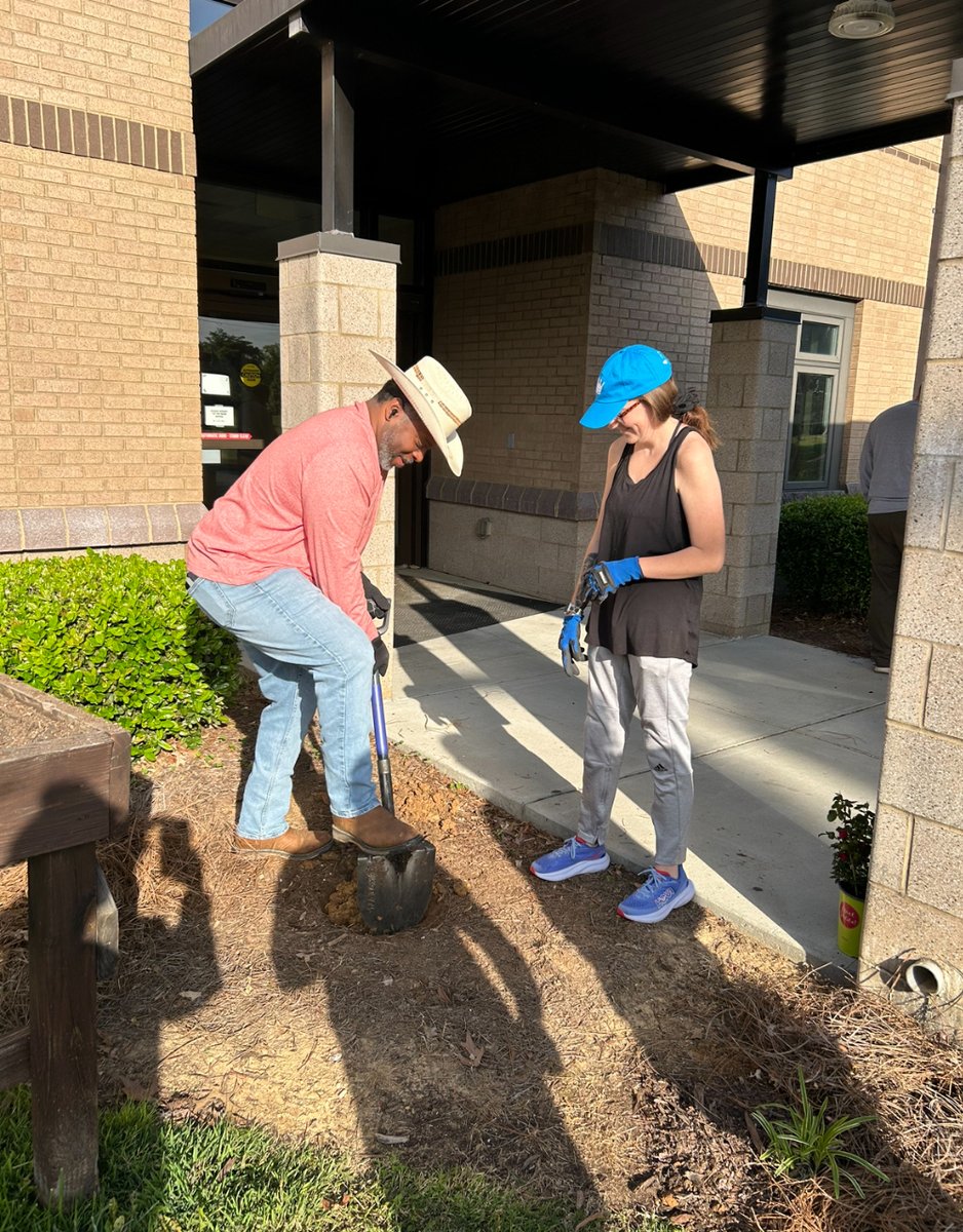 This past weekend, Wolfe school held their annual beautification day.  With the help of the Kiwanis Club, Wolfe School staff, as well as Dr. Tyson and Dr. Plue, new flowers were planted, new pine straw was put down, and the yard looks great! @UCPSNC @AGHoulihan