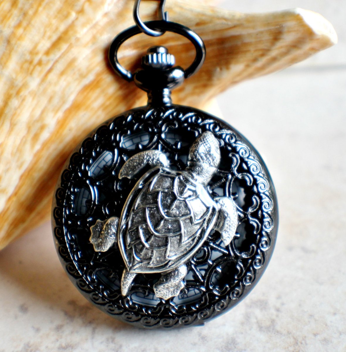 Turtle pocket watch battery operated in black. tuppu.net/9998d2bb #Shopify #Char'sFavoriteThings #MensJewelry