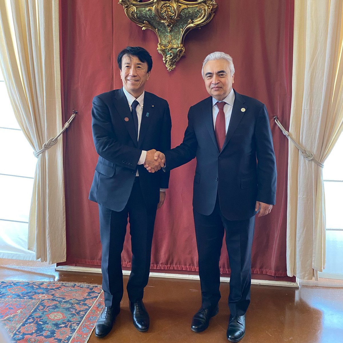 Delighted to meet with Japan’s Minister of Economy, Trade & Industry Ken Saito to discuss @IEA’s follow-up work on the outcomes of 🇯🇵’s 2023 #G7 Summit We also spoke about nuclear power's role in energy transitions, as well as supply security for critical minerals & natural gas