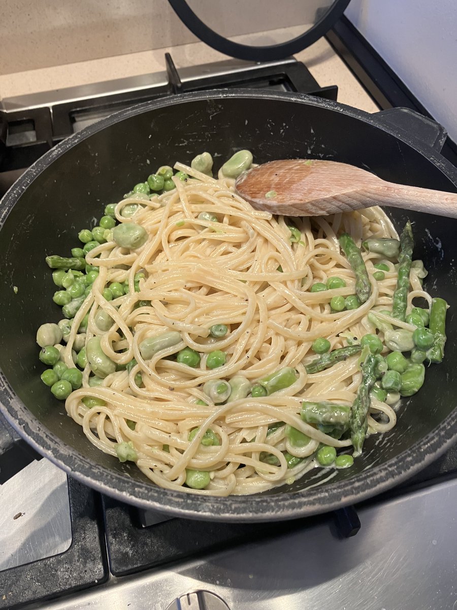 Spring is here! And so, for a couple of weeks only, we can get asparagus, broad beans and fresh peas at the same time. Which makes for a lovely pasta dish.