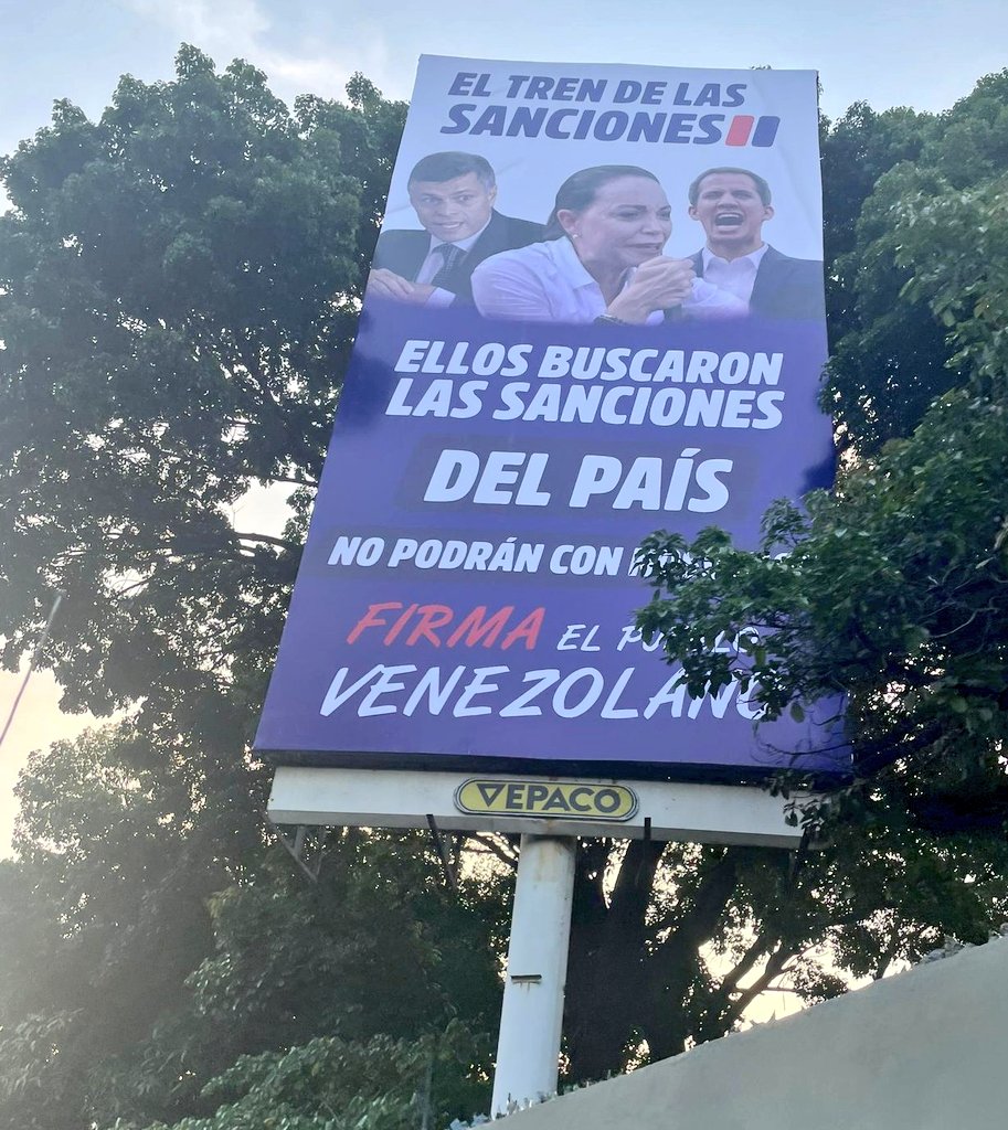 El Tren de las Sanciones, el tren de la maldad, el tren de las injusticias, el tren de las CRUELDADES, el tren de la migración, el tren de las desigualdades... @NicolasMaduro @ConElMazoDando @dcabellor @MonagasVen @columanasbj #VenezuelaPaísDeEsfuerzoPropio #perletti #oriele