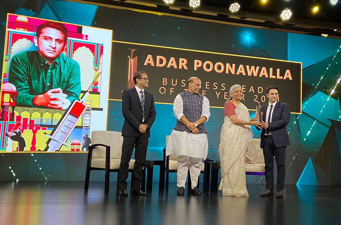 In a legal battle #AstraZeneca concedes that its Covid vaccine may result in rare side effects, including Thrombosis with Thrombocytopenia Syndrome! #Covishield, marketed by Poonawallas’ SII, was administered to millions of Indian - BJP Govt gave Padma & Biz Award to the owners.