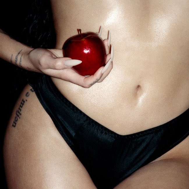 AccessMabel's tweet image. .@Mabel announces new single “Look At My Body Pt. II” featuring Shygirl out on 10th May 

Pre-save now: mabel.lnk.to/LAMB