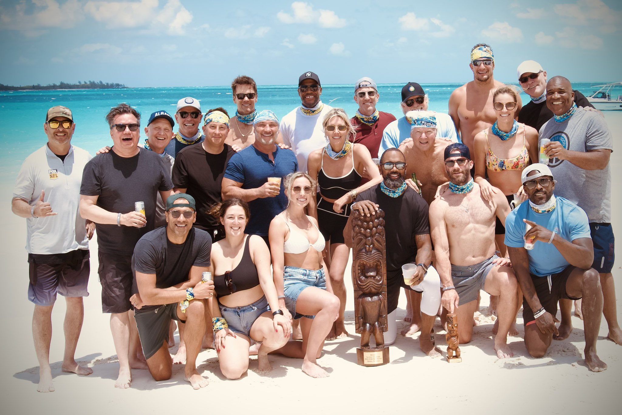 Charissa Thompson on X: We had ourselves a time, off the grid  t.coPU6Pg3pmJ5  X