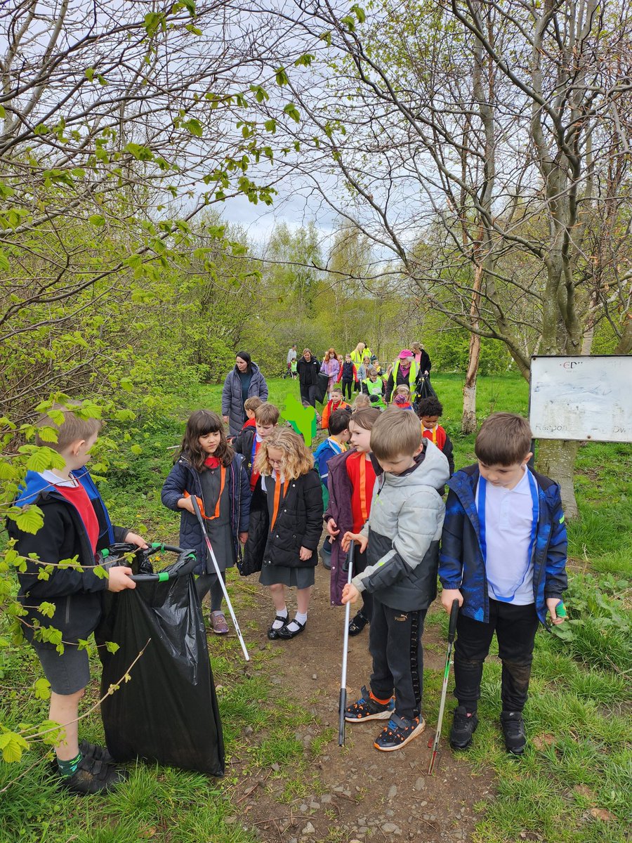 Very proud of our Eco Warriors and P1s who helped with our community litter pick on Earth Day!  We collected 12KG of litter from the community woodland and the surrounding streets. Huge thanks to our parent helpers and to Kate from Ratho CC for supporting us!#springcleanscotland
