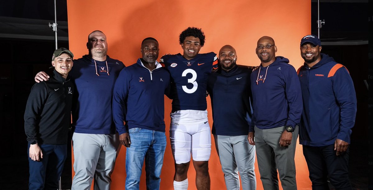 VIP: #UVA a top school for Top247 athlete @micahmatthews22 after his official visit with both football and baseball 'I really feel like we've crossed another line in our relationships.' He recaps his time on Grounds. 247sports.com/college/virgin…