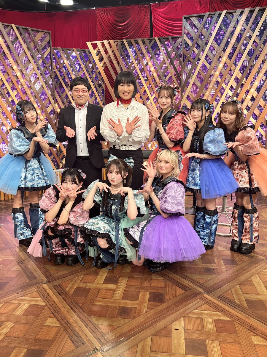 🌸🎊テレビ出演🎊🌸

4/29(月)
テレビ東京『プレミアMelodiX!』

7人組アイドル CANDY TUNE
放送ありがとうございました✨✨

今回披露したのは🍩
『キス・ミー・パティシエ』

今年の夏には❕
CDリリース/リリイベも🔥

南海キャンディーズのお2人とお写真🫶🏻

▼TVer見逃し配信✨…