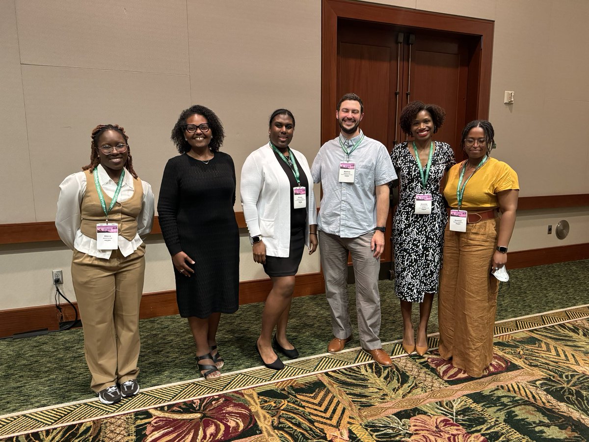 At #AAG2024, Dr. LaToya Eaves co-organized two amazing sessions “Black Matters are Spatial Matters” with Dr. Priscilla McCutcheon. @spacedemands @McCutcheonPR @theAAG @SEDAAG4 @BlackGeogs