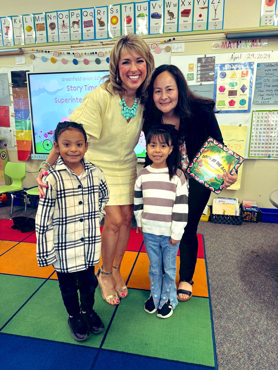 It’s a Literacy Monday full of smiles!
🤩💛💕

Let’s get to reading so many of our favorite book titles this week as we cultivate curiosity in young minds!

Beautiful children with big dreams on a day full of sunshine!! 💕🩵💪🏽🩵💕

#ALLmeansALL #GreenfieldGuarantee #ProudtobeGUSD…