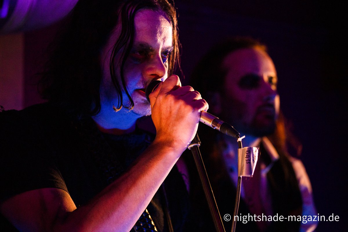 Nightshade Galerie - Eden weint im Grab in der Temple Bar Essen Maerz 2024 nightshade-magazin.de/galerie_detail… #edenweintimgrab #ewig #goth #gothic #metal #darkmetal #gothicmetal #blackmetal #templebaressen #konzertfotografie #livepics