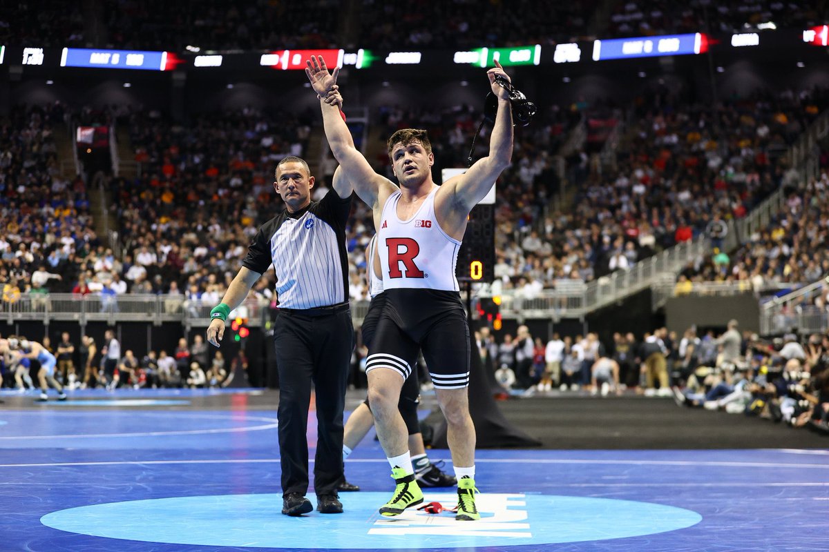 BOOM!!! After weighing his options in the portal, @RUWrestling All-American heavyweight Yaraslau Slavikouski is coming back for his final year of eligibility! Shortlist of national title contenders in ‘25!

#RelentlessPursuit