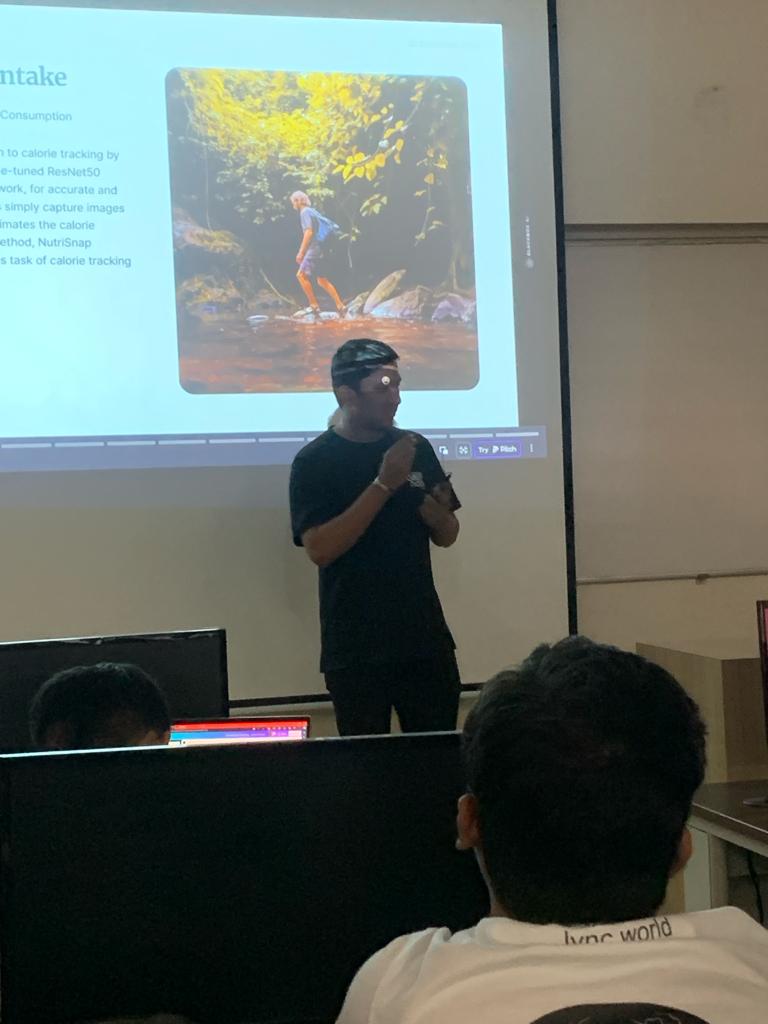 IITB campus >> 

Was there during the @Aptos winter school hands down one of the best experiences i had✨🤌🏻

From pitching the product MVP to exploring the IITB campus and Moodi and techfest 💯

The boathouse is fun at night try then 😶‍🌫️ scary adrenaline rush exp